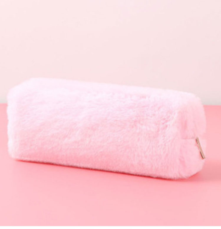 Apa tas pen zipper luwih becik tinimbang mbukak kasus potlot ndhuwur